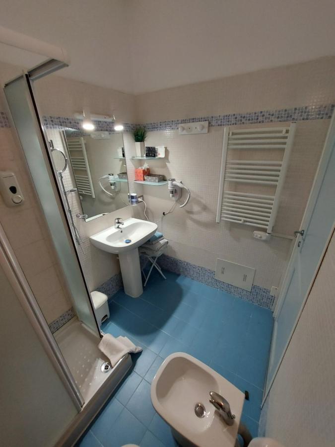 B&B Desenzano Desenzano del Garda Ngoại thất bức ảnh