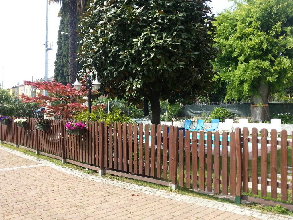 B&B Desenzano Desenzano del Garda Ngoại thất bức ảnh